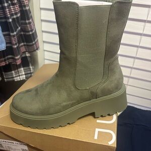 Women's Olive Green Suede Boots